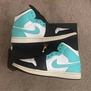 jordan 1 mid tropical twist